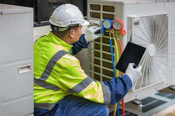 Professional Air Conditioning Repair technician working in Edinburgh, IN